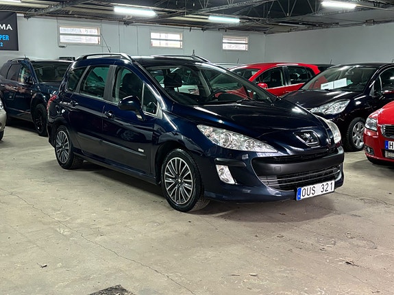 Peugeot 308 SW 2 of 14