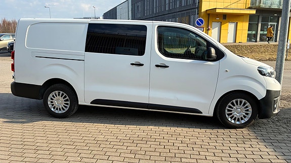 Toyota Proace 3 of 14