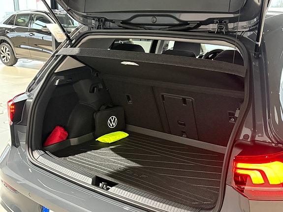 Volkswagen Golf I 17 of 18