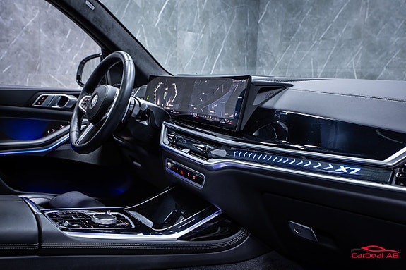 BMW X7 14 of 30