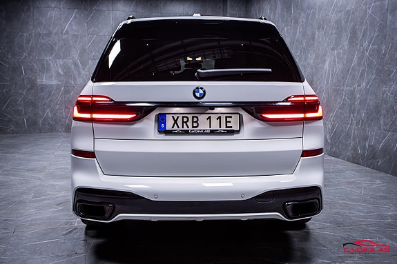 BMW X7 7 of 30