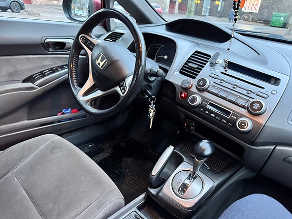 Honda Civic 3 of 5