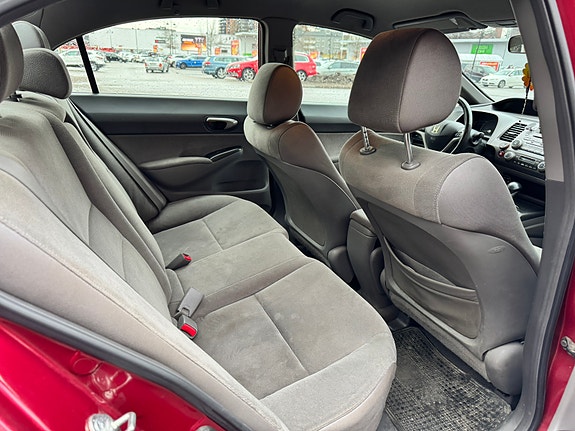 Honda Civic 2 of 5