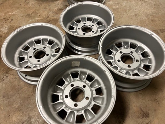 Product image 2 of 7