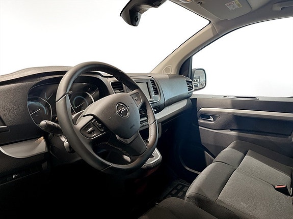 Opel Vivaro-e 7 of 15