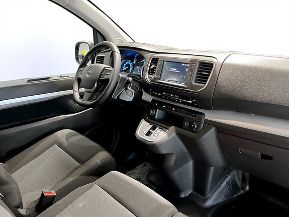 Opel Vivaro-e 13 of 15