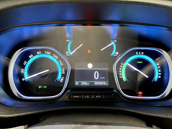 Opel Vivaro-e 10 of 15