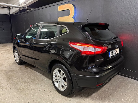 Nissan Qashqai 3 of 5
