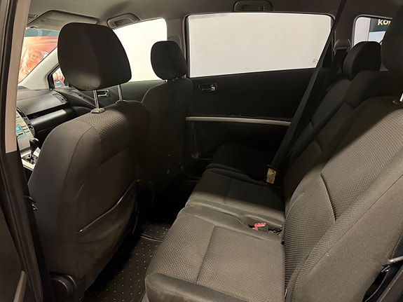 Toyota Corolla Verso 19 of 26