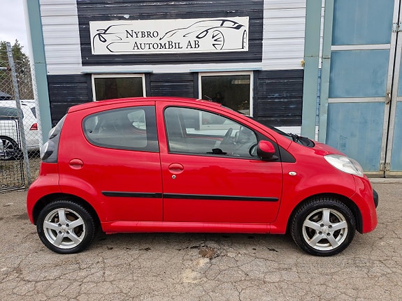 Citroen C1 2 of 5