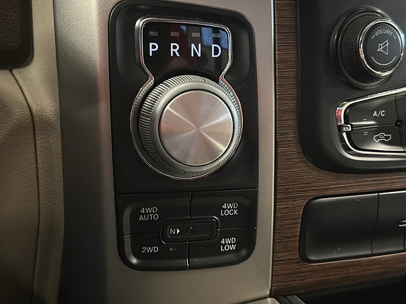 Dodge RAM 1500 24 of 27