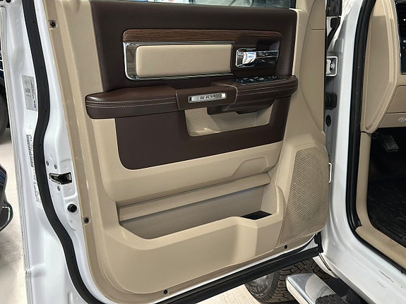 Dodge RAM 1500 25 of 27