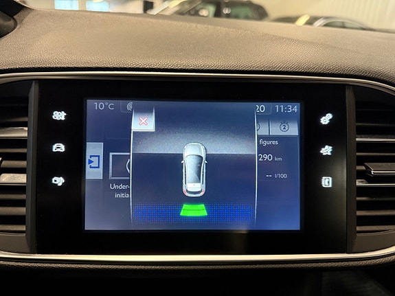 Peugeot 308 18 of 24