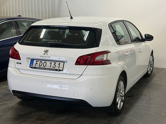 Peugeot 308 6 of 24