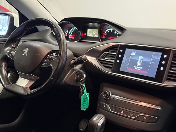 Peugeot 308 22 of 24