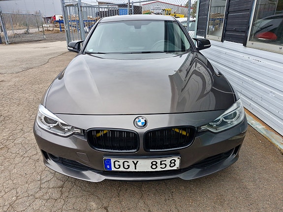 BMW 316 4 of 5