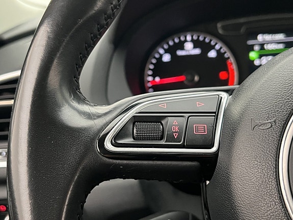 Audi Q3 12 of 23