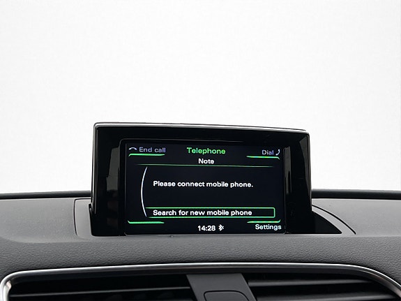 Audi Q3 18 of 23