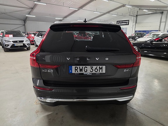 Volvo XC60 4 of 5