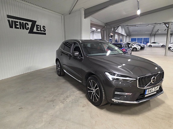Volvo XC60 2 of 5