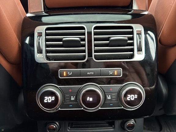 Land Rover Range Rover 12 of 17