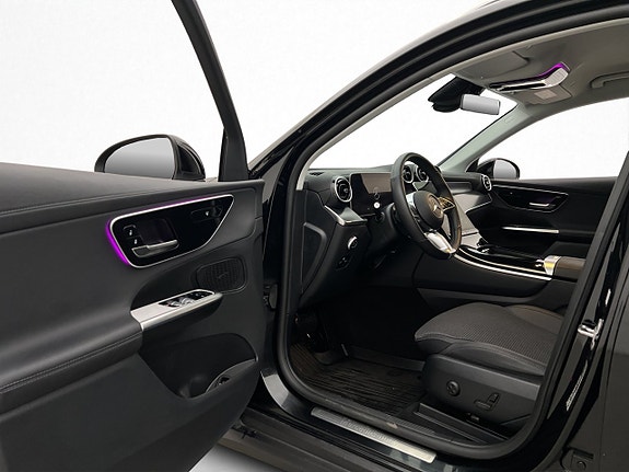 Mercedes-Benz GLC220 d 9 of 30