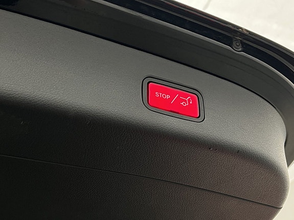 Mercedes-Benz GLC220 d 27 of 30