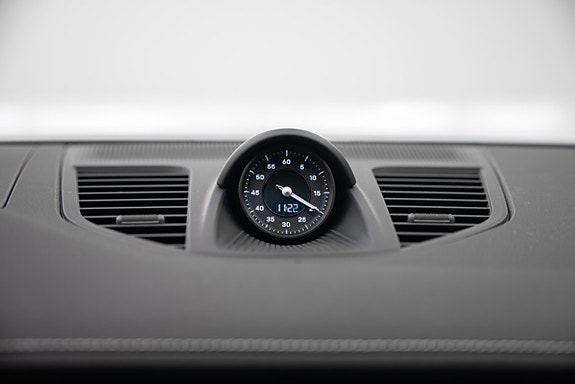 Porsche Panamera 4S 7 of 25