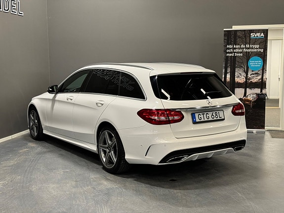 Mercedes-Benz C250 4 of 10
