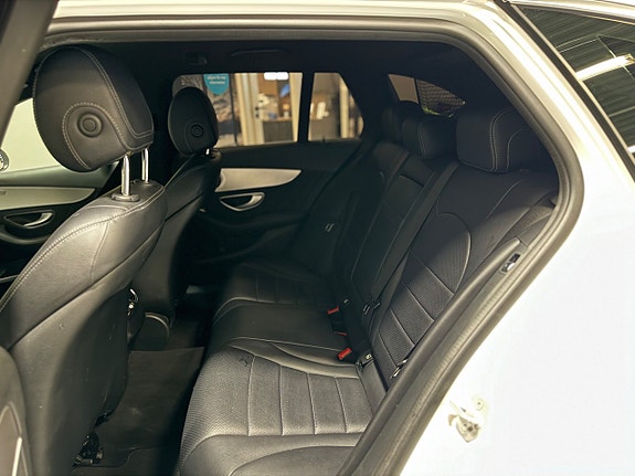Mercedes-Benz C250 5 of 10