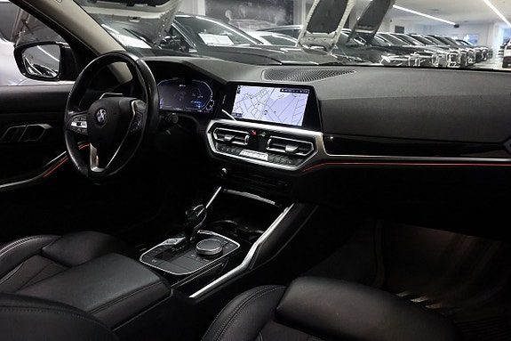 BMW 330e 16 of 21
