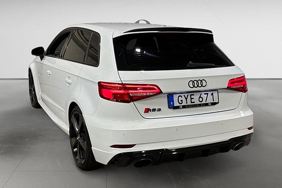Audi RS3 5 of 17