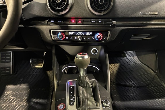 Audi RS3 12 of 17