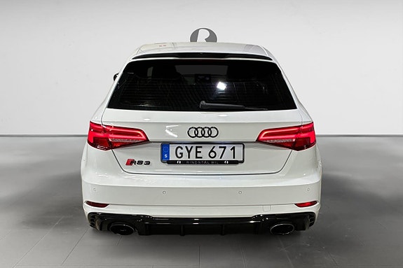 Audi RS3 6 of 17