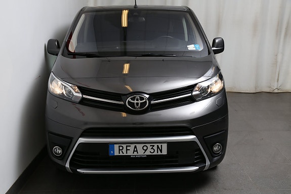 Toyota Proace Verso 4 of 5