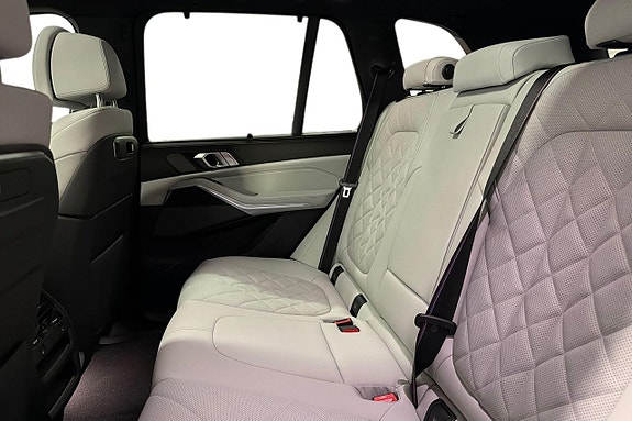 BMW X5 11 of 18