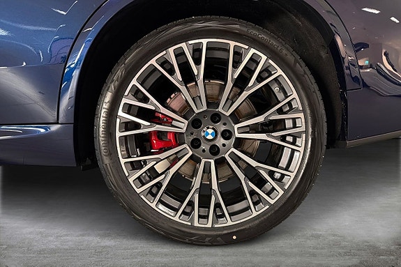 BMW X5 15 of 18