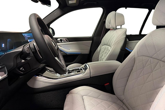BMW X5 12 of 18
