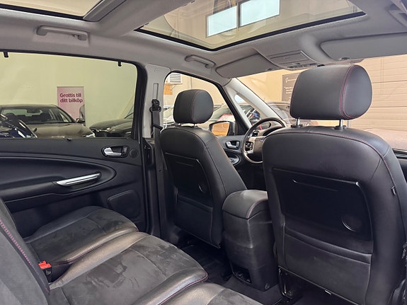 Ford S-MAX 14 of 22