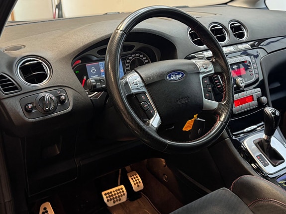 Ford S-MAX 21 of 22