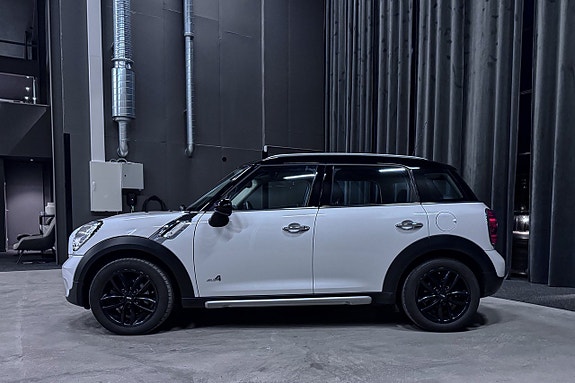 MINI Countryman Cooper D 3 of 5