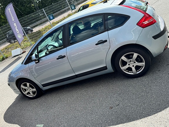 Citroen C4 13 of 19