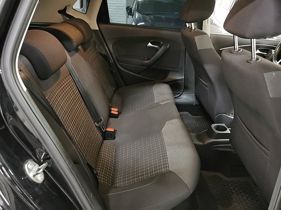 Volkswagen Polo 11 of 18