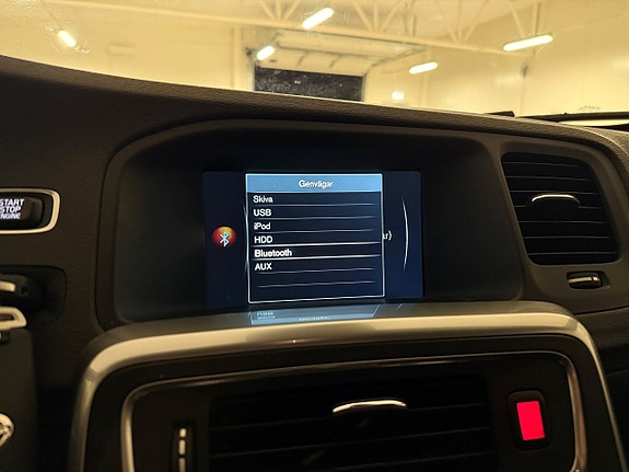 Volvo V60 19 of 23