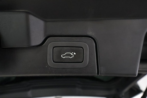 Land Rover Range Rover Evoque 22 of 22