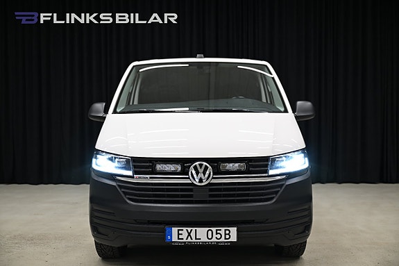 Volkswagen Transporter 12 of 28