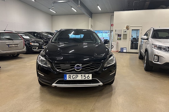 Volvo V60 Cross Country 2017