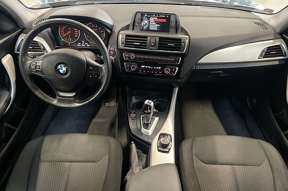 BMW 118i 10 of 11