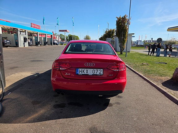 Audi A4 3 of 8