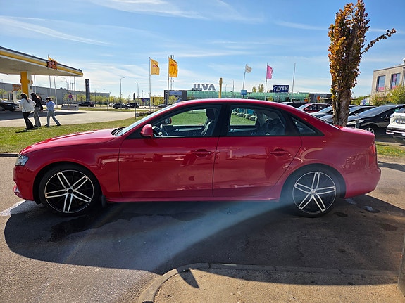 Audi A4 2 of 8